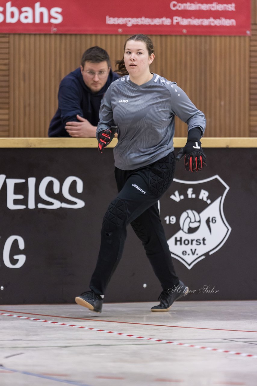 Bild 650 - VR Bank Cup Horst